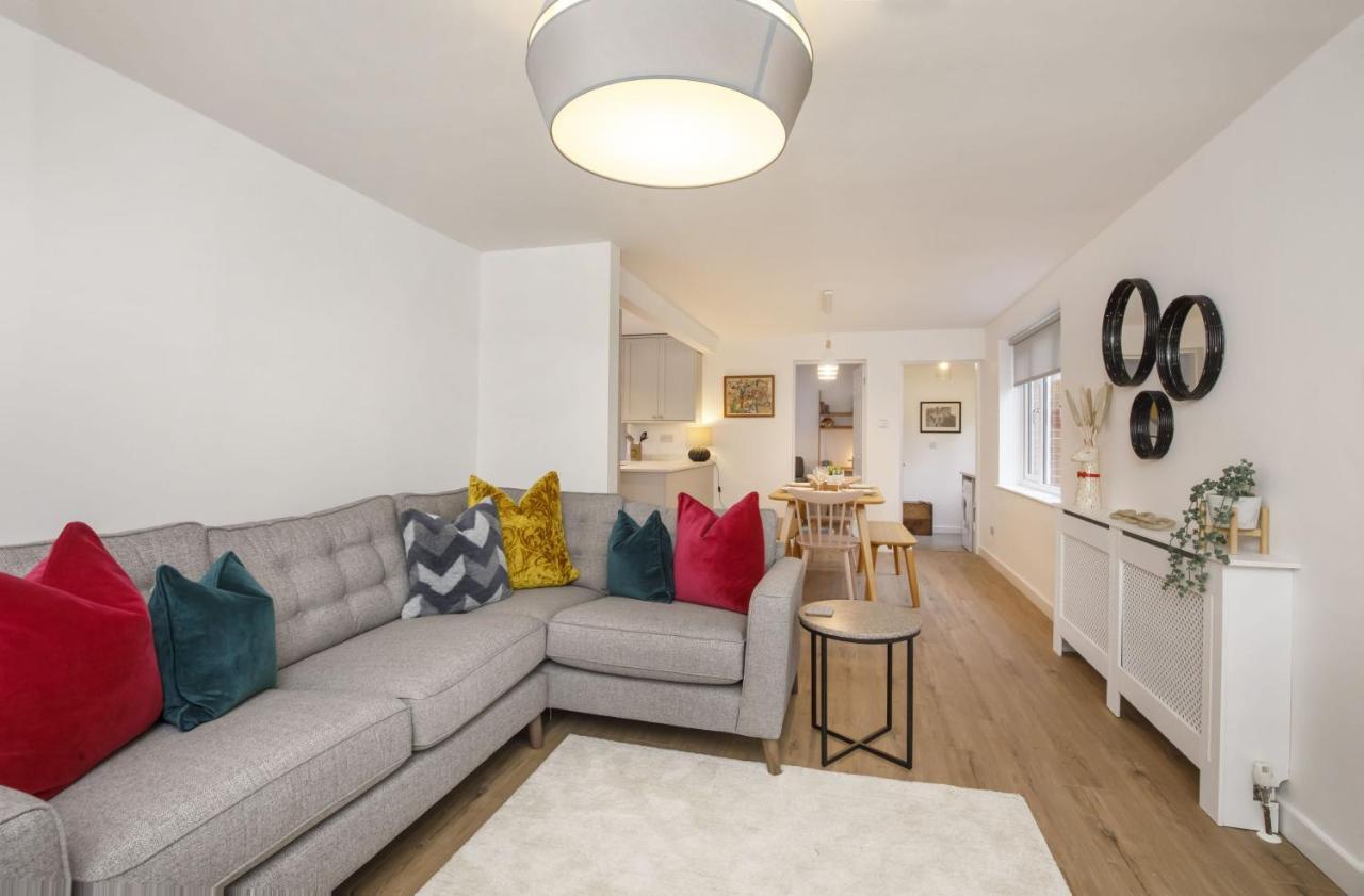 The Willows With Free Parking For 2 Cars York Eksteriør bilde